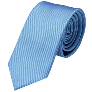 GASSANI 8cm úzké pastelově modré pruhované hladké žebrované pánské kravatové pořadače v dárkové krabičce Plechová pokladnička